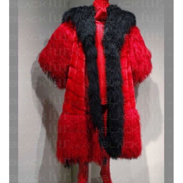 101 Dalmatians Cruella Deville Red And Black Fur Coat